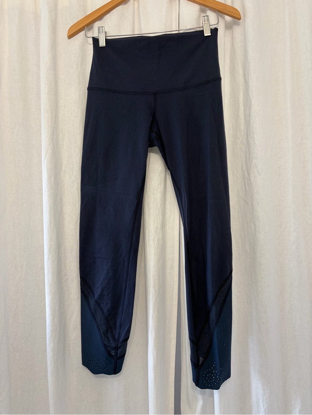 lululemon athletica Navy High-Waist Leggings with Mesh Accents